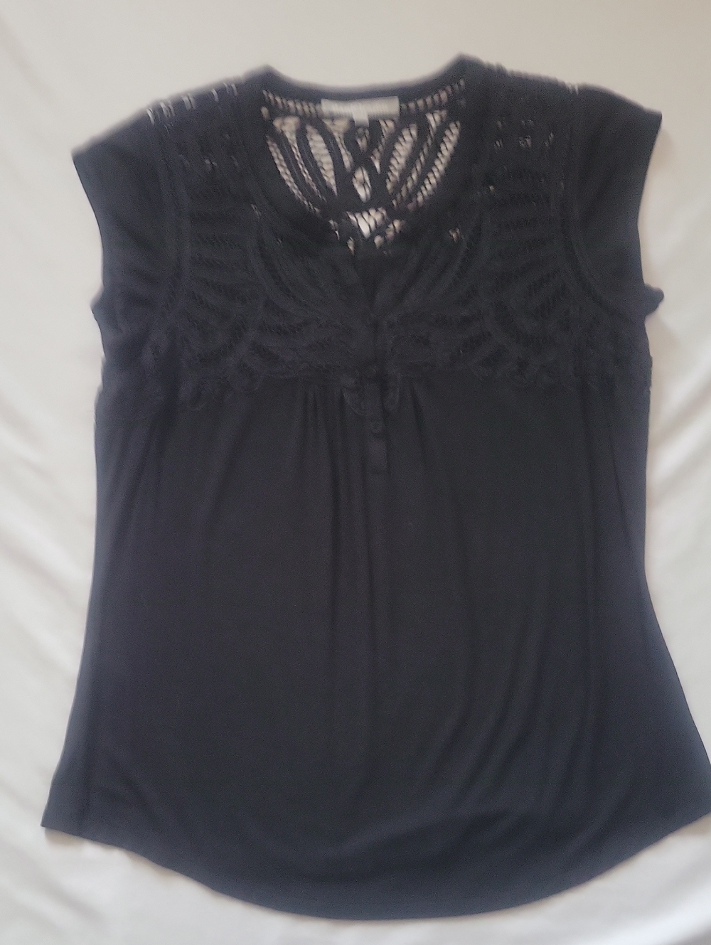 Daniel Rainn Black Crochet-Yoke Cap Sleeve Camisole
